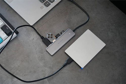 綠聯(lián)USB 3.0 4口HUB集線器體驗(yàn) 輕薄本的完美伴侶，好用不貴